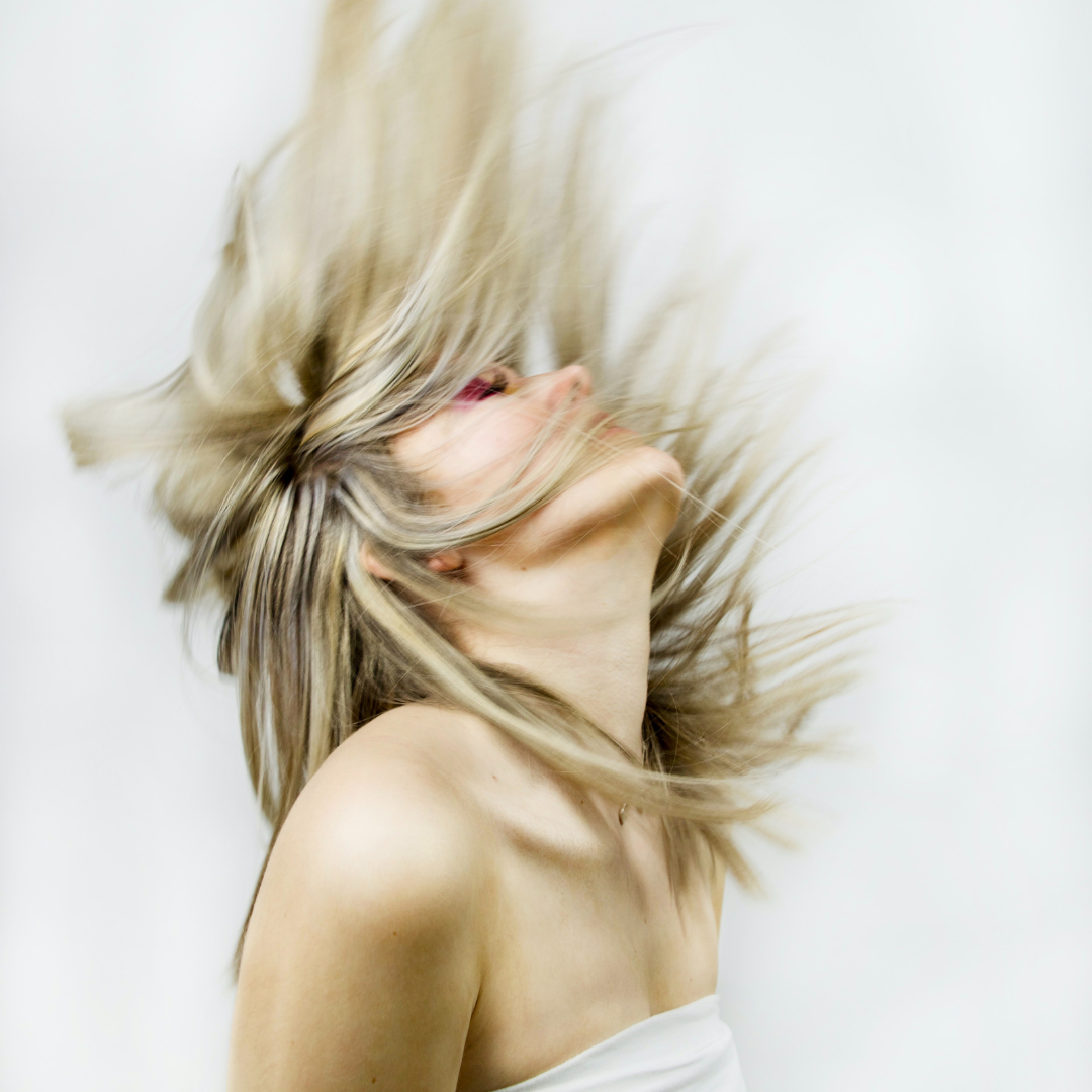 Amour, gloire et cheveux